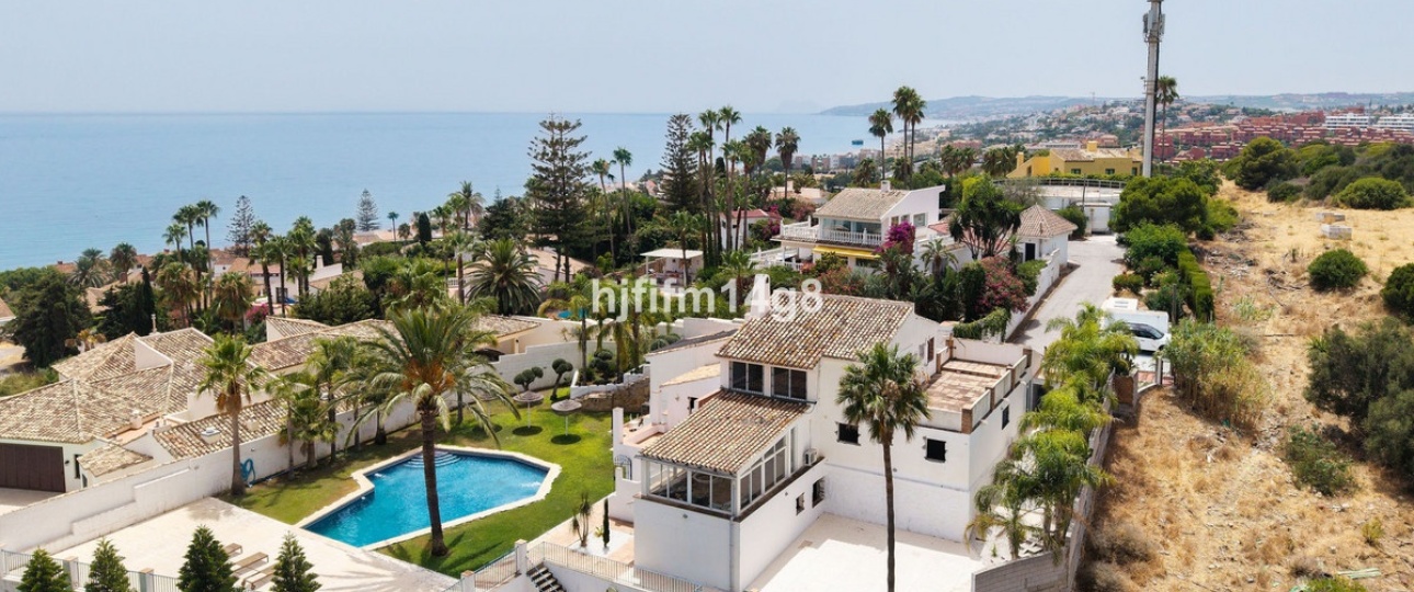 Rynek wtórny - Villa - Estepona - Estepona Centro
