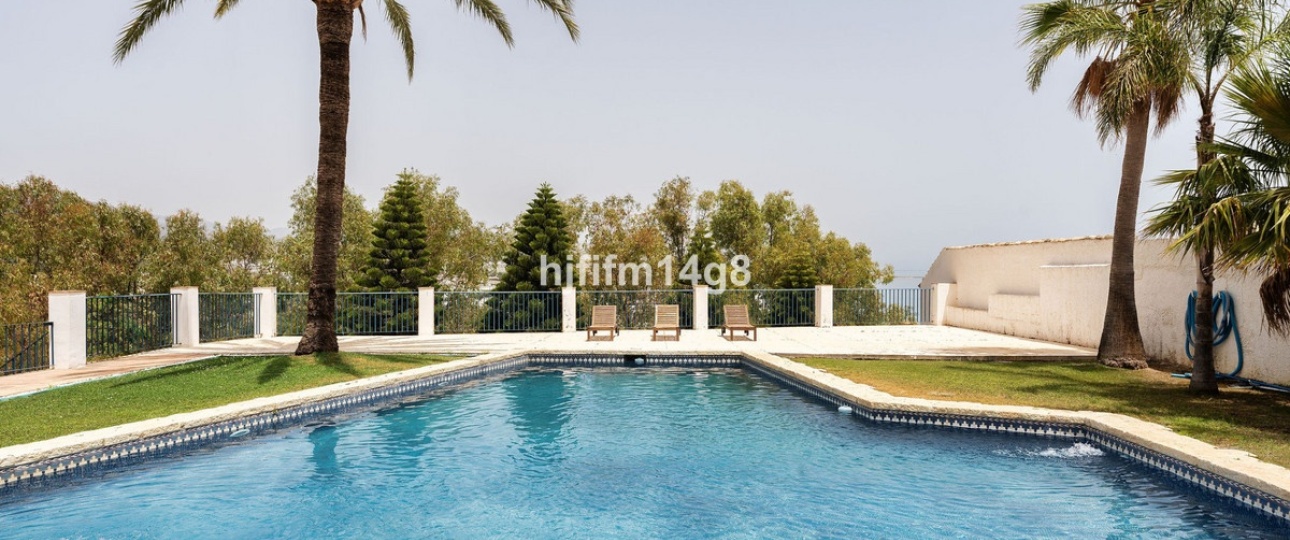 Rynek wtórny - Villa - Estepona - Estepona Centro