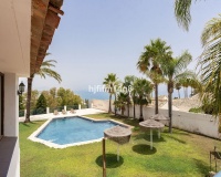 Rynek wtórny - Villa - Estepona - Estepona Centro
