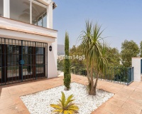 Rynek wtórny - Villa - Estepona - Estepona Centro