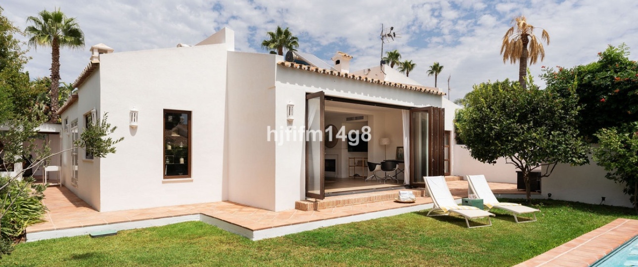 Rynek wtórny - Villa - Estepona - Estepona Centro