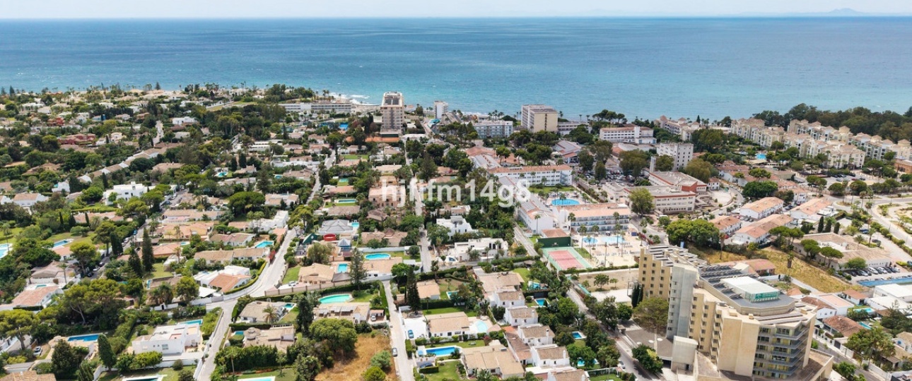 Rynek wtórny - Villa - Estepona - Estepona Centro