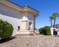 Rynek wtórny - Villa - Estepona - Estepona Centro