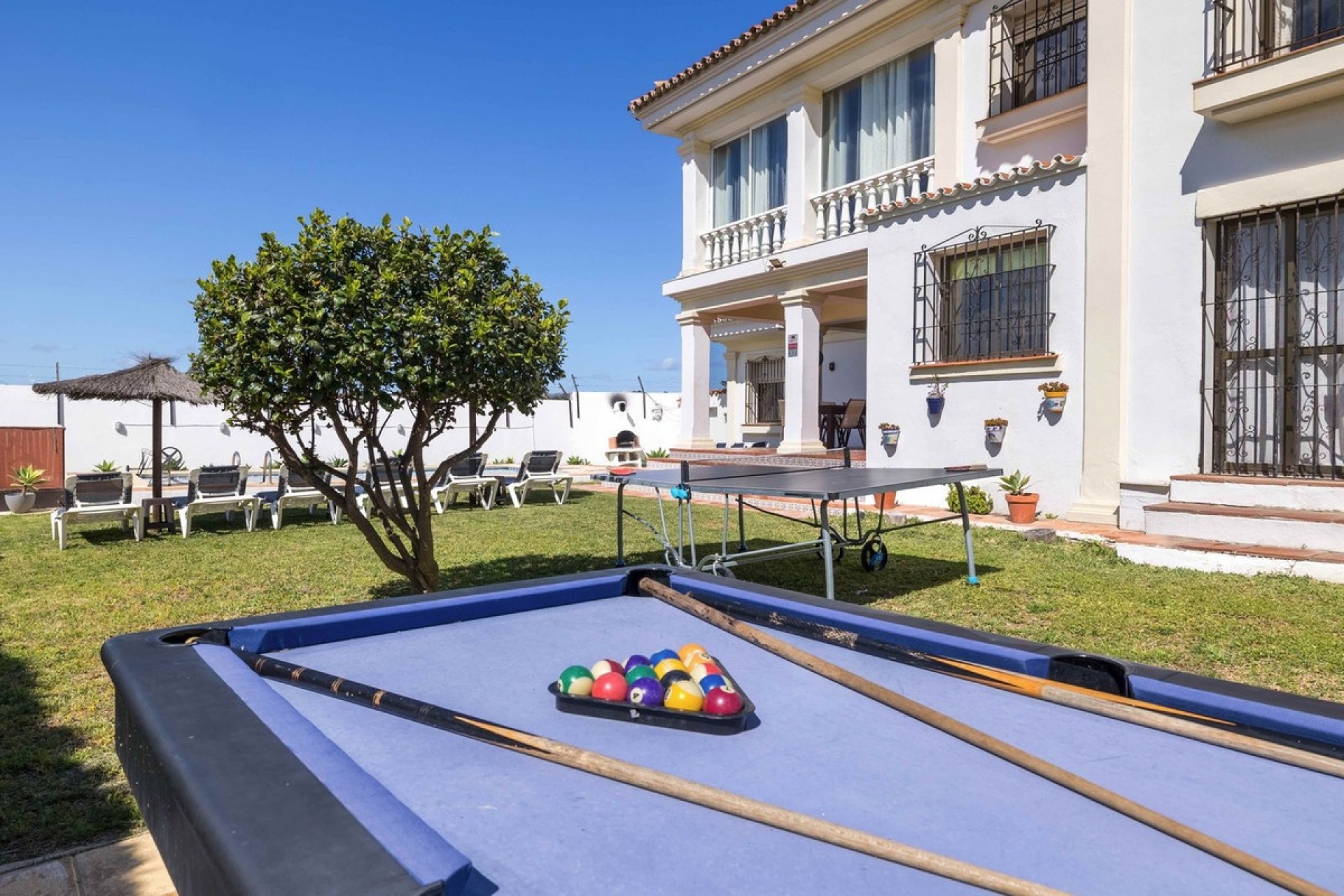 Rynek wtórny - Villa - Estepona - Estepona Centro