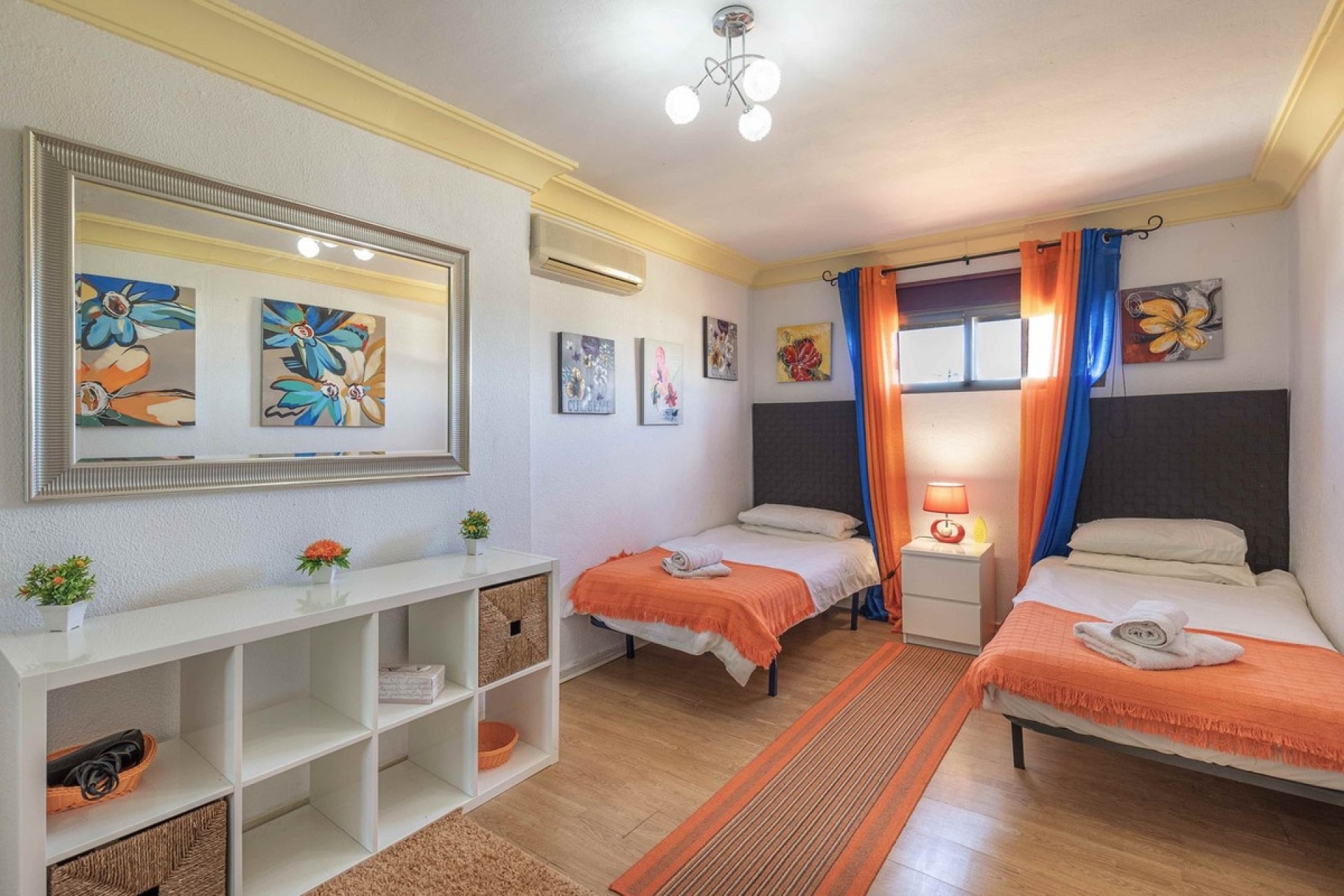 Rynek wtórny - Villa - Estepona - Estepona Centro