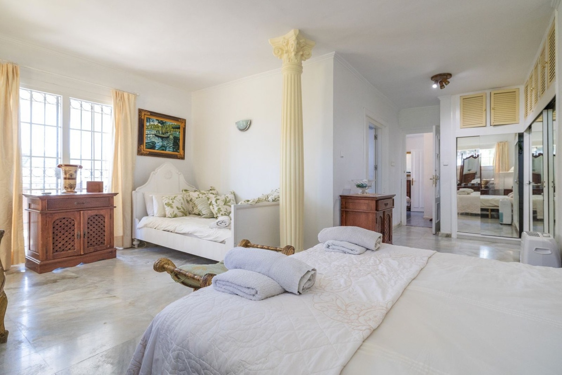 Rynek wtórny - Villa - Estepona - Estepona Centro