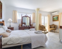 Rynek wtórny - Villa - Estepona - Estepona Centro