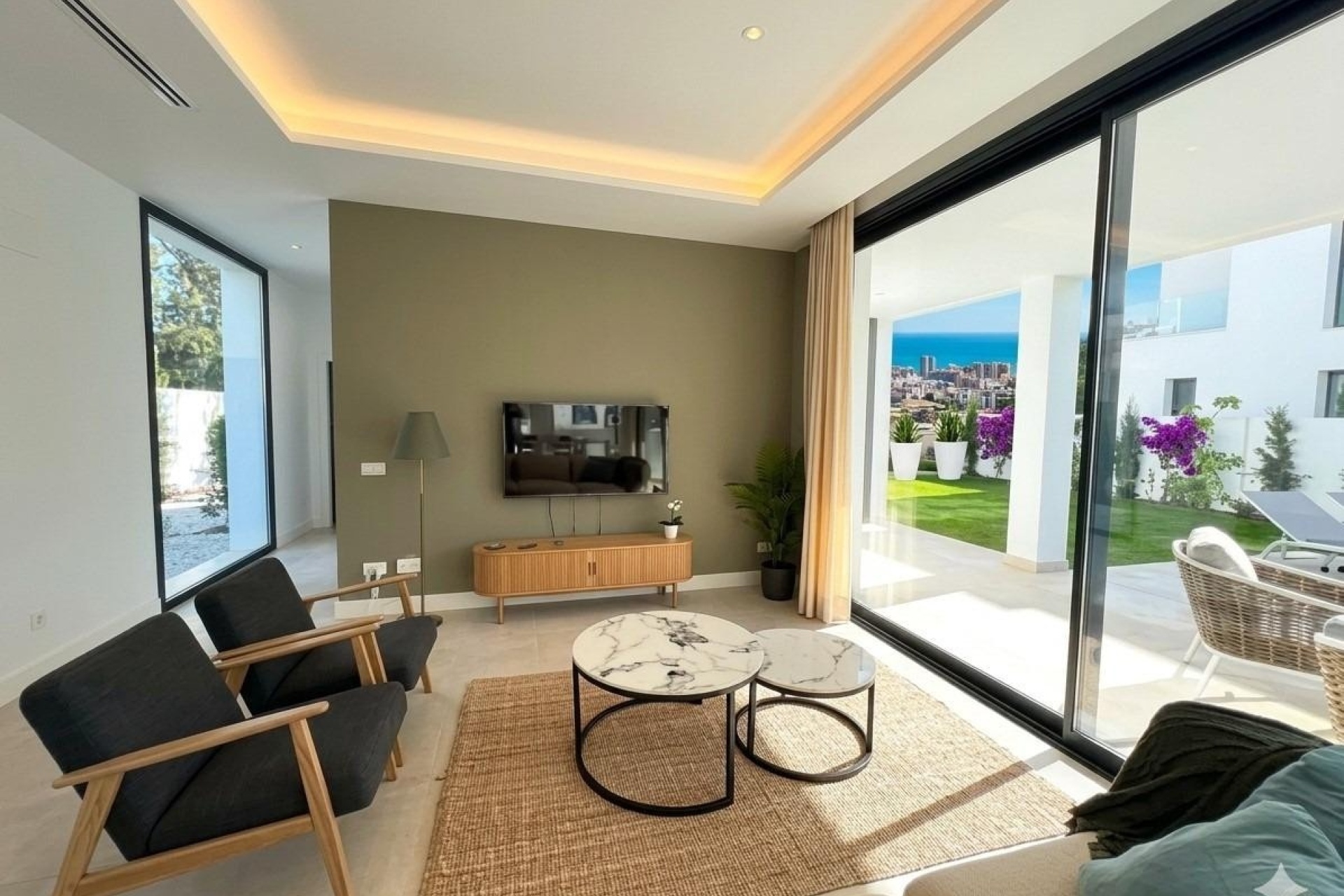 Rynek wtórny - Villa - Estepona - Estepona Centro