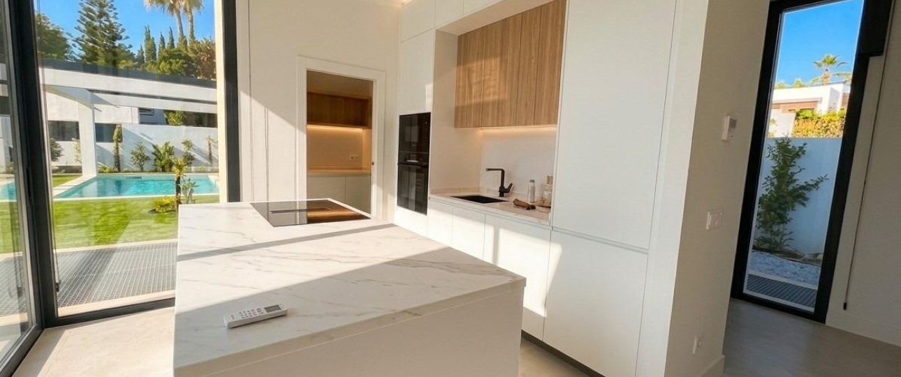 Rynek wtórny - Villa - Estepona - Estepona Centro