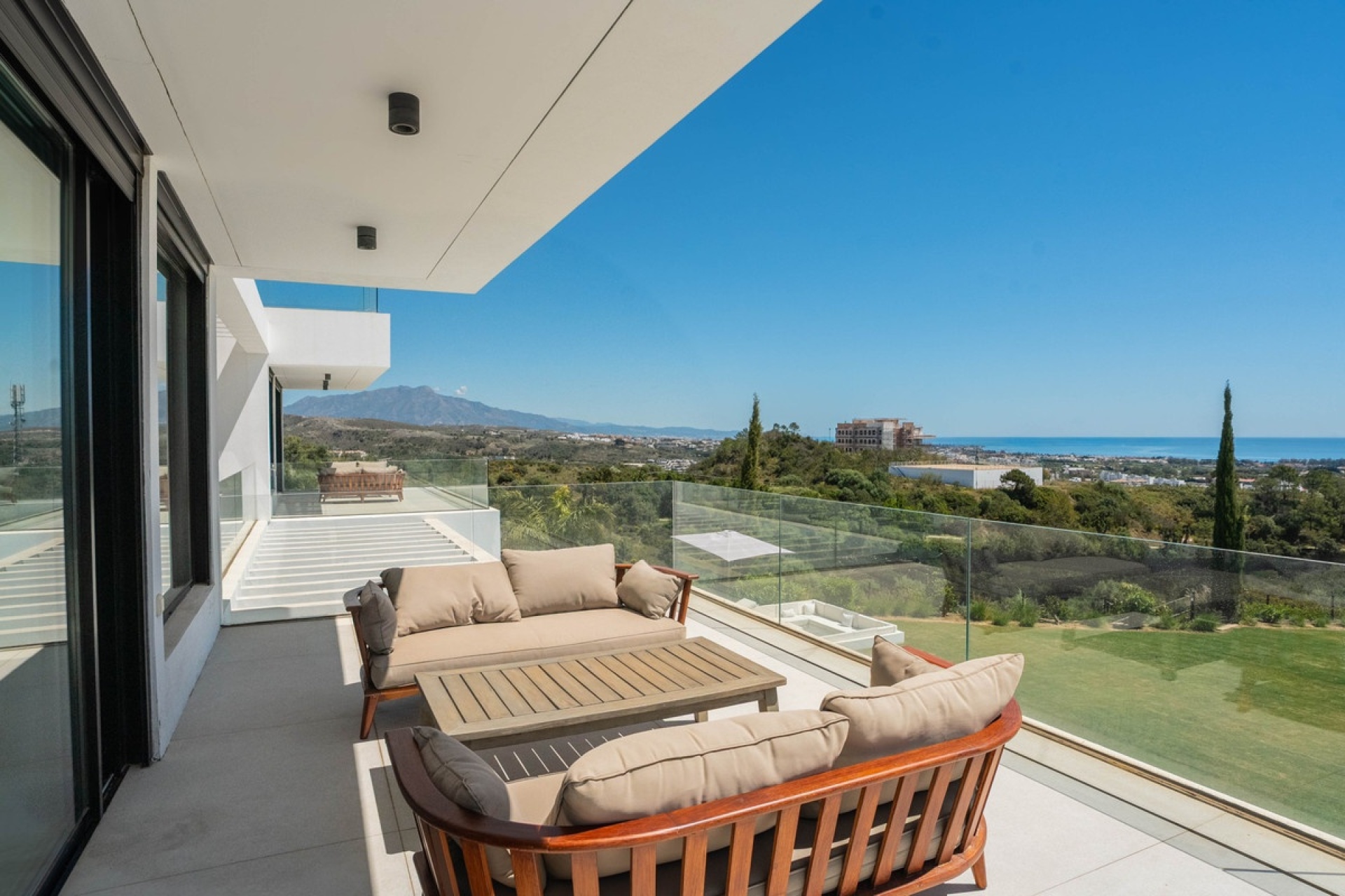 Rynek wtórny - Villa - Estepona - Estepona Centro