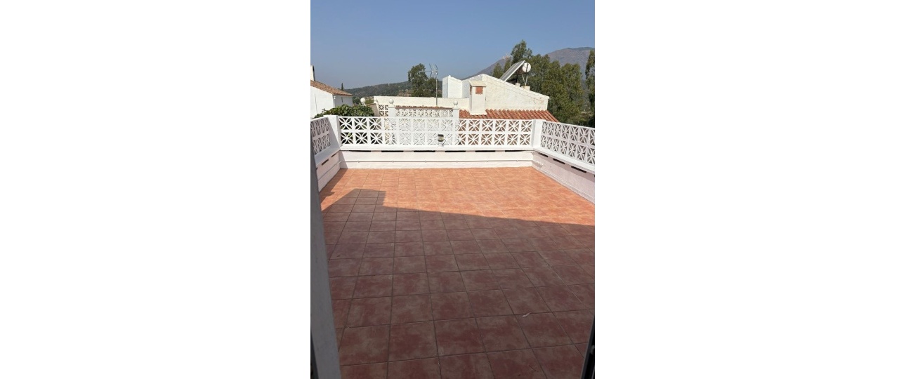 Rynek wtórny - Villa - Estepona - Estepona Centro