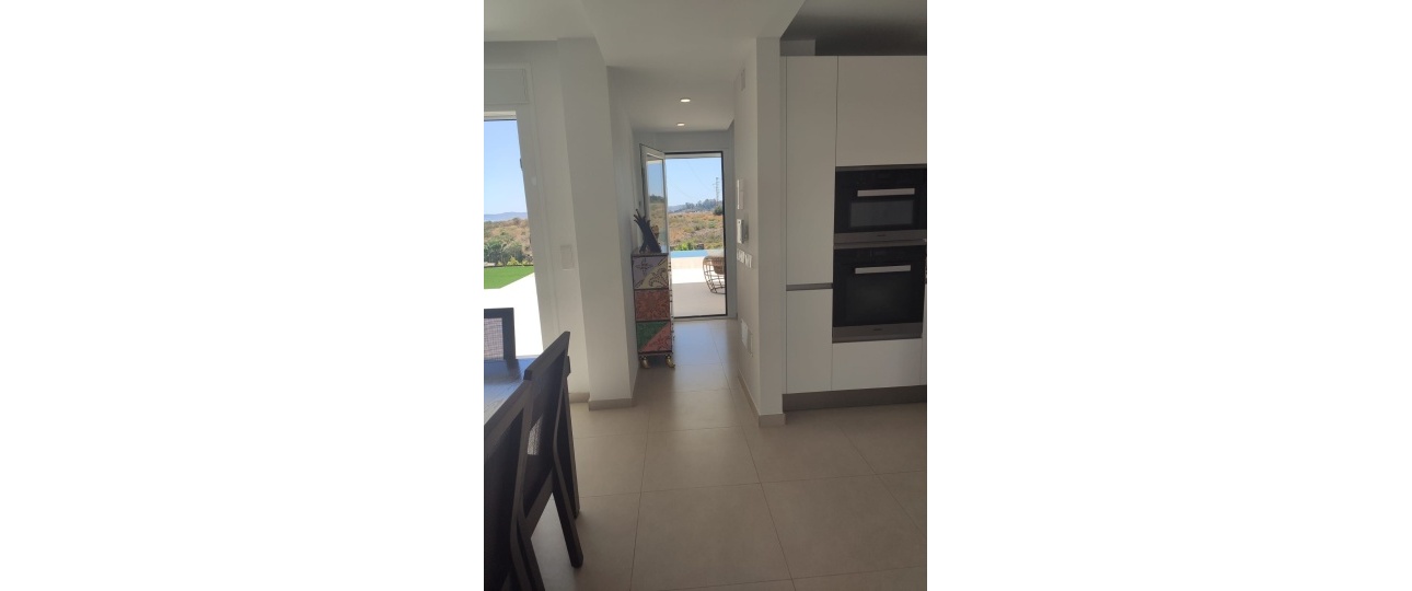 Rynek wtórny - Villa - Estepona - Estepona Centro