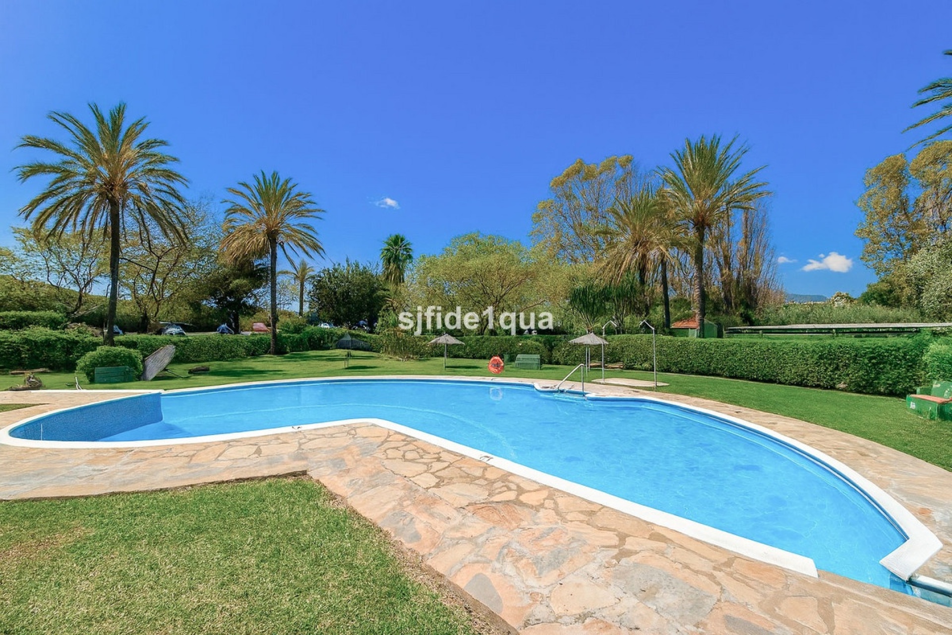 Rynek wtórny - Villa - Estepona - Estepona Centro