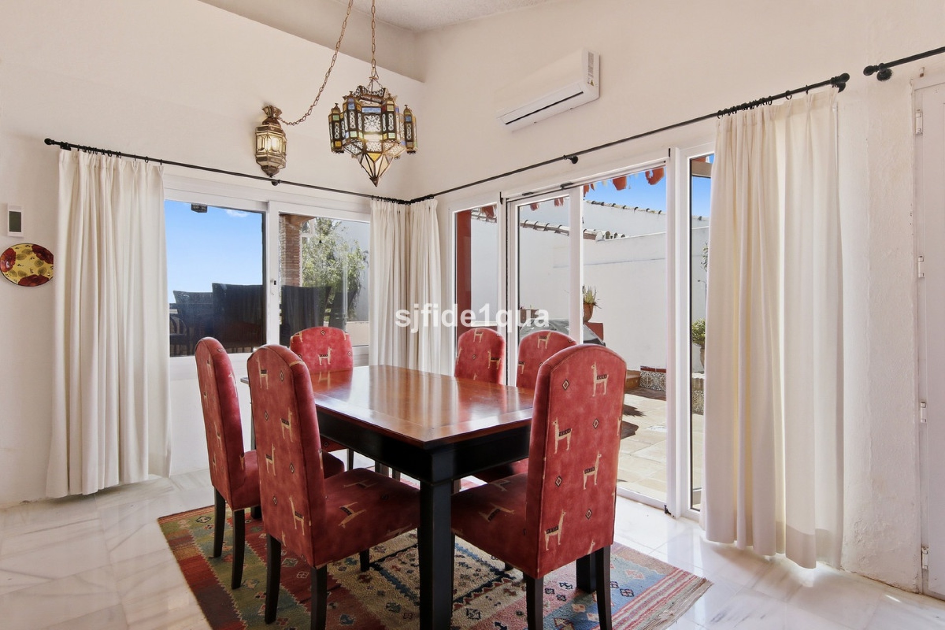 Rynek wtórny - Villa - Estepona - Estepona Centro