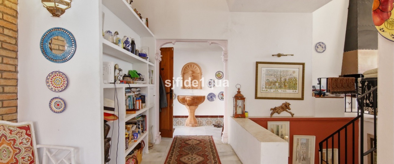 Rynek wtórny - Villa - Estepona - Estepona Centro