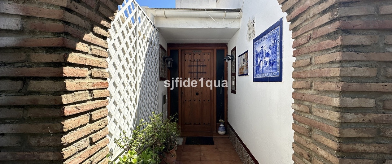 Rynek wtórny - Villa - Estepona - Estepona Centro