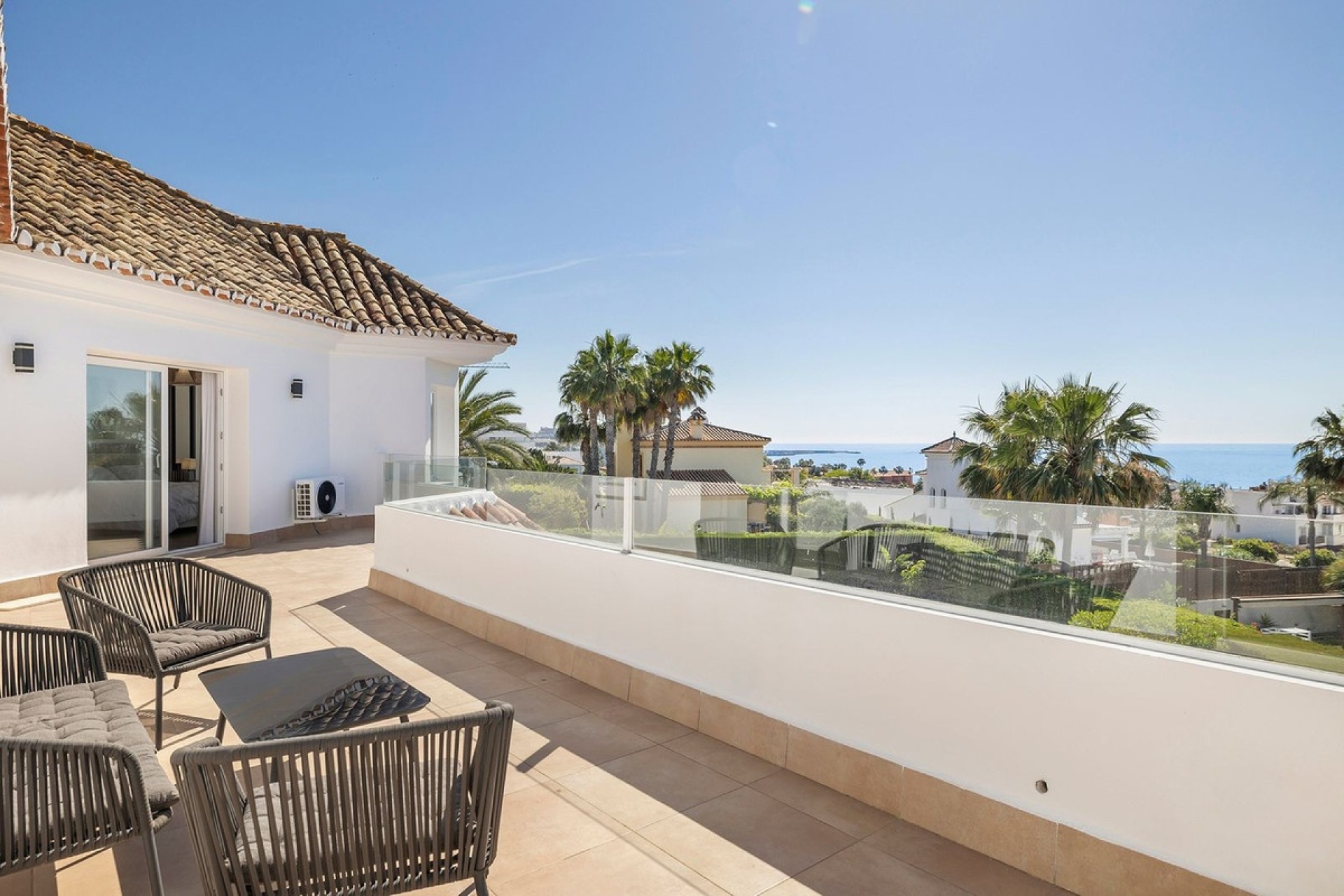 Rynek wtórny - Villa - Estepona - Estepona Centro