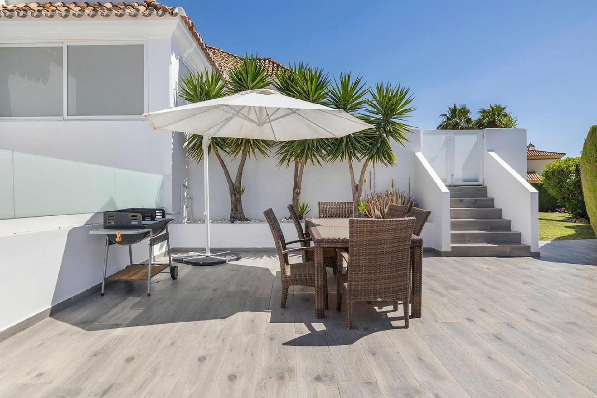 Rynek wtórny - Villa - Estepona - Estepona Centro