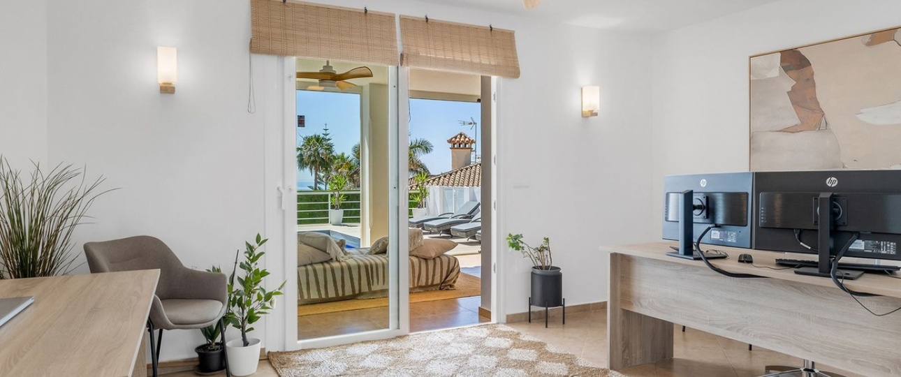 Rynek wtórny - Villa - Estepona - Estepona Centro