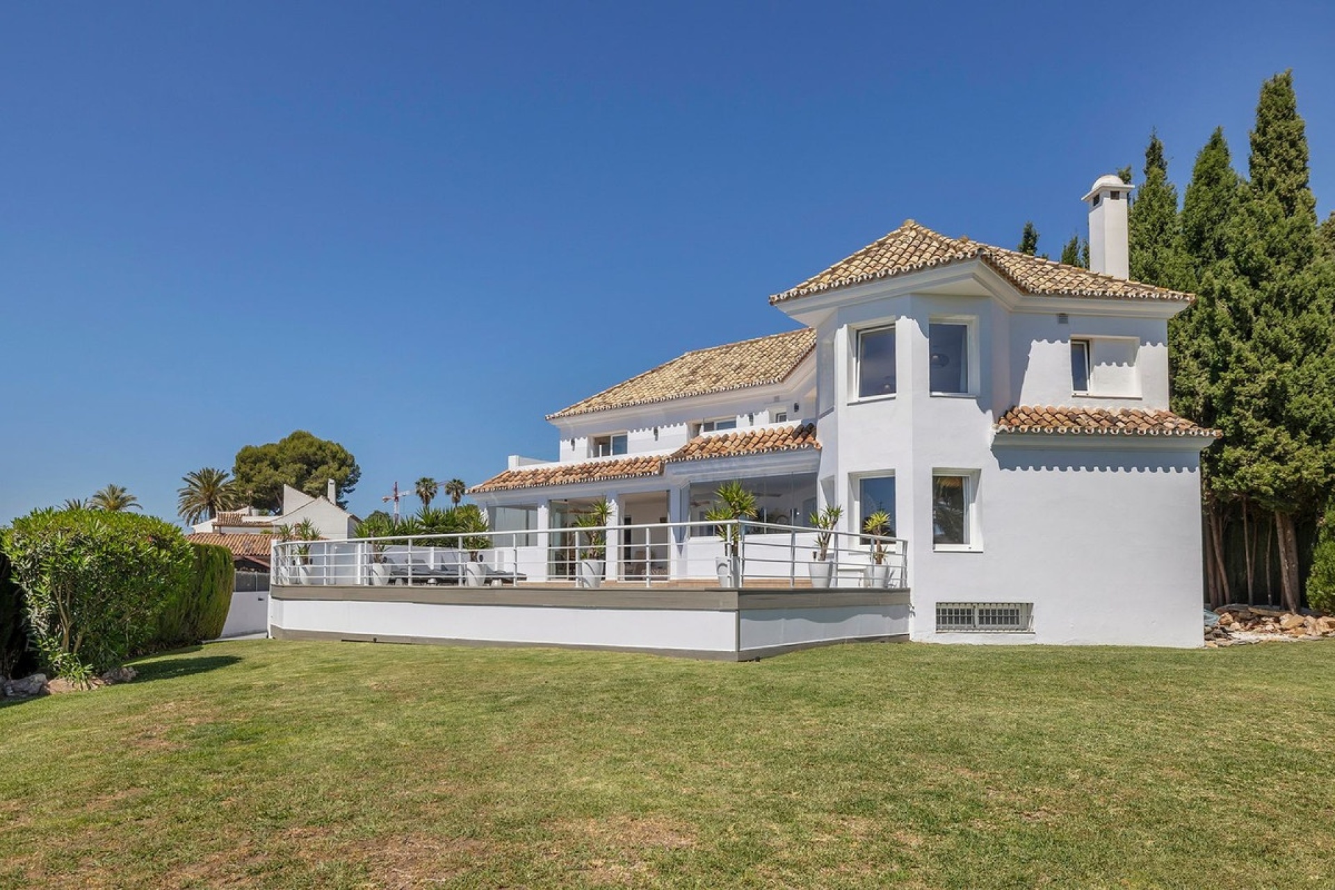 Rynek wtórny - Villa - Estepona - Estepona Centro