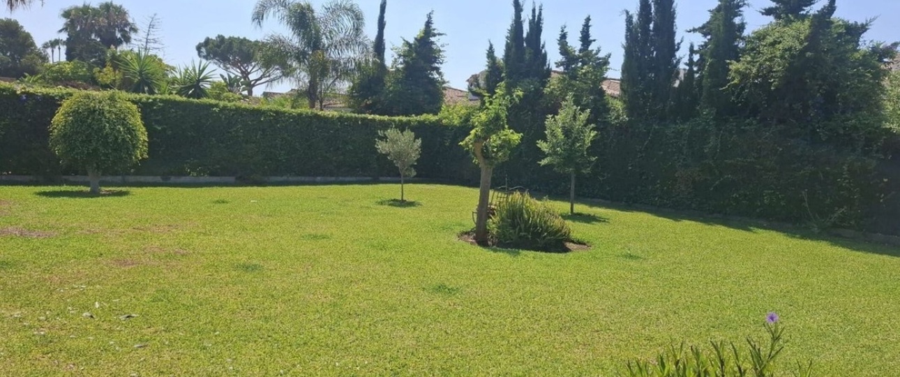 Rynek wtórny - Villa - Estepona - Estepona Centro