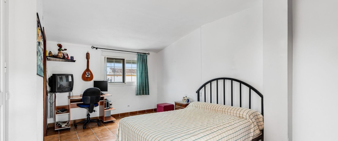 Rynek wtórny - Villa - Estepona - Estepona Centro