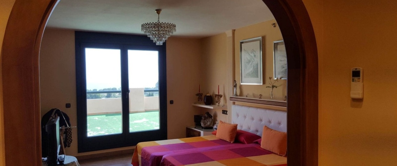 Rynek wtórny - Villa - Estepona - Estepona Centro