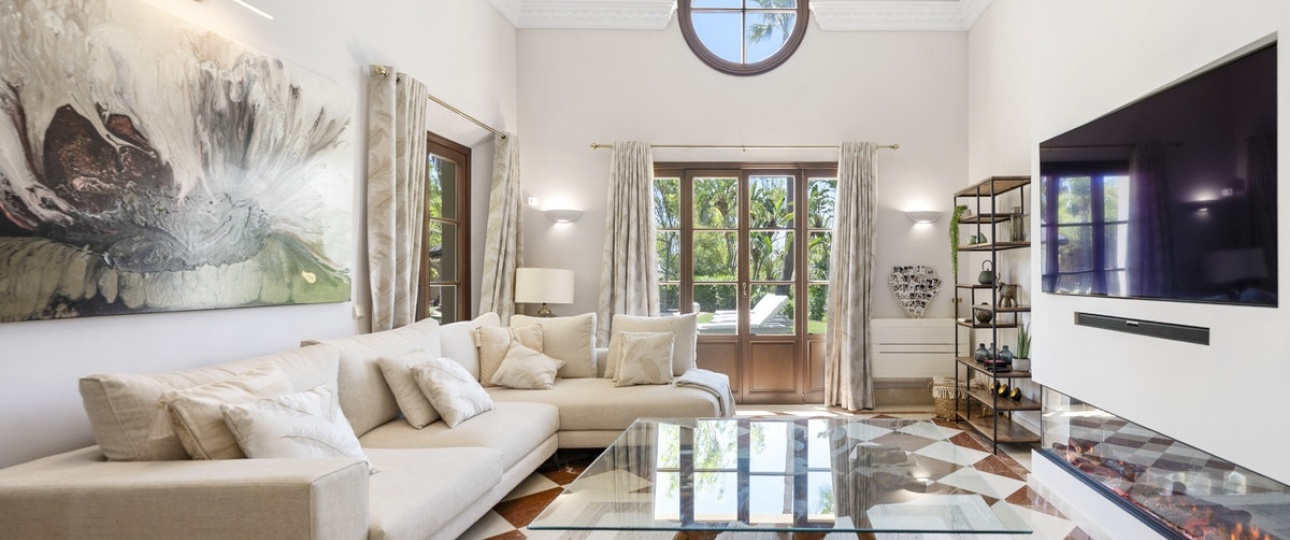 Rynek wtórny - Villa - Estepona - Estepona Centro