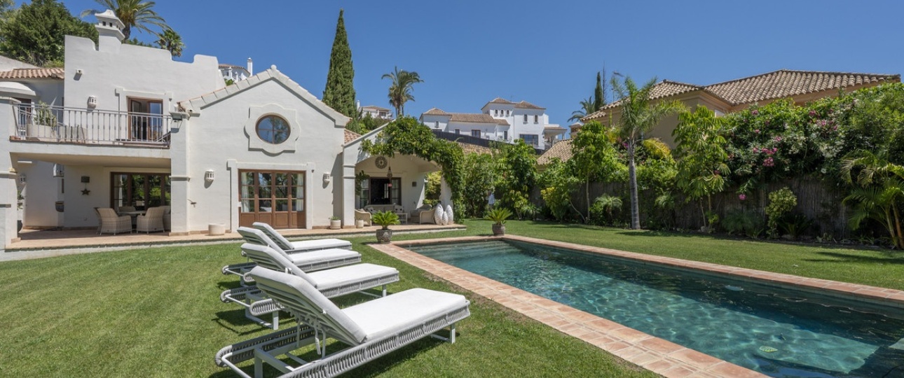 Rynek wtórny - Villa - Estepona - Estepona Centro