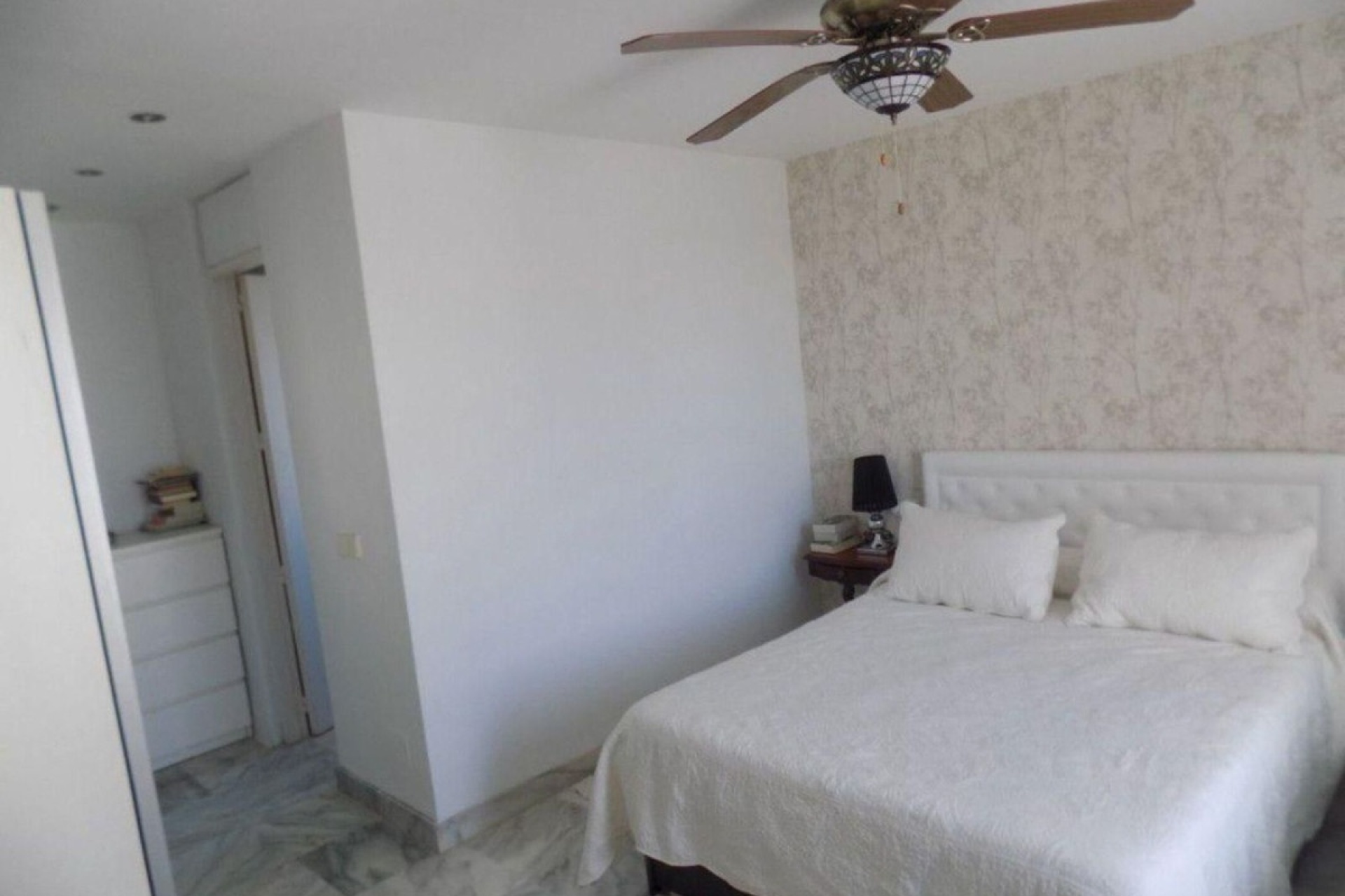 Rynek wtórny - Villa - Estepona - Estepona Centro