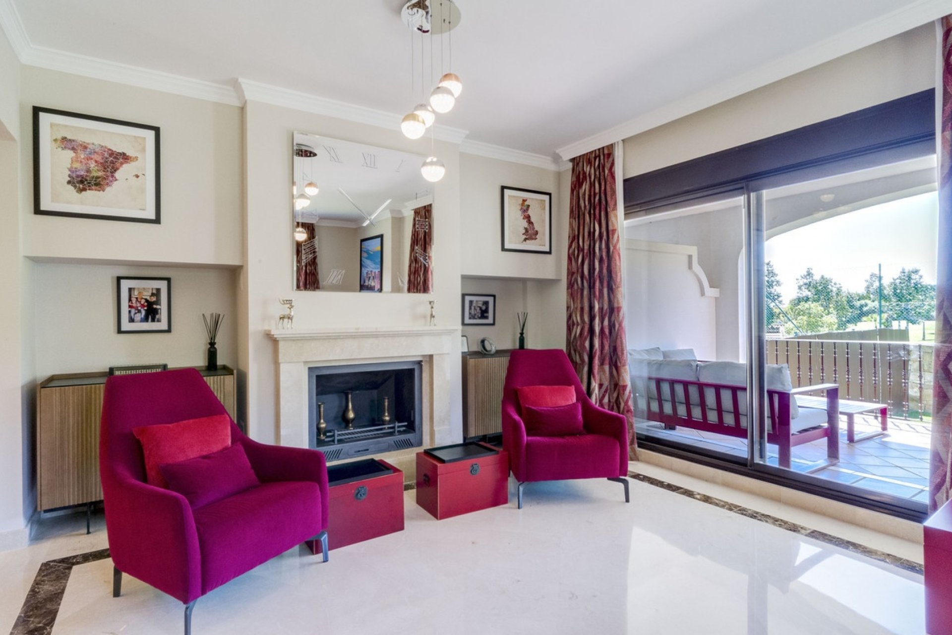 Rynek wtórny - Villa - Estepona - Estepona Centro