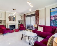 Rynek wtórny - Villa - Estepona - Estepona Centro