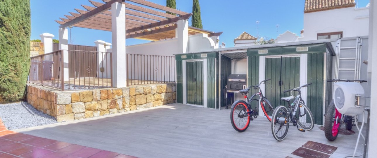 Rynek wtórny - Villa - Estepona - Estepona Centro