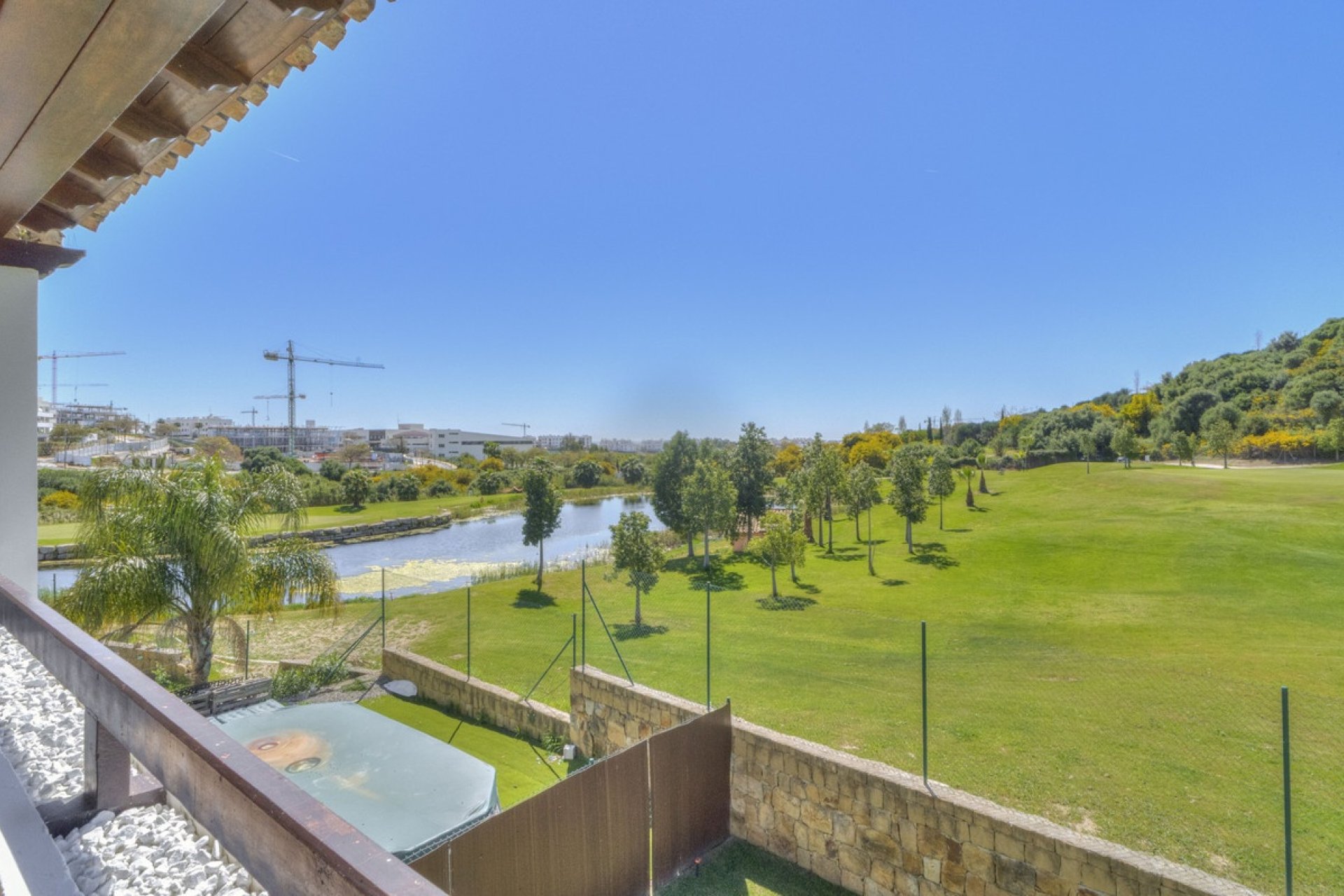 Rynek wtórny - Villa - Estepona - Estepona Centro