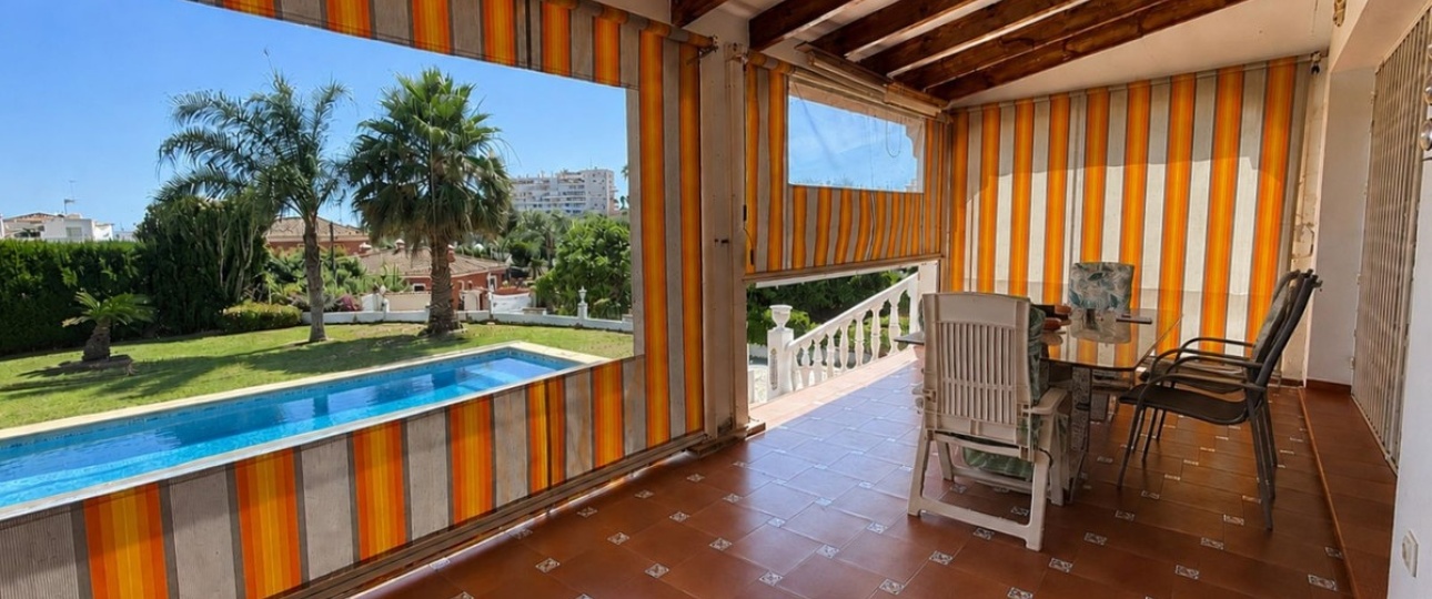 Rynek wtórny - Villa - Estepona - Estepona Centro