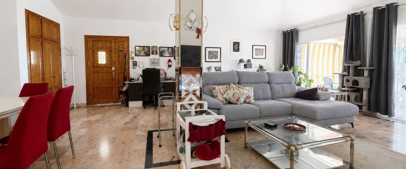 Rynek wtórny - Villa - Estepona - Estepona Centro
