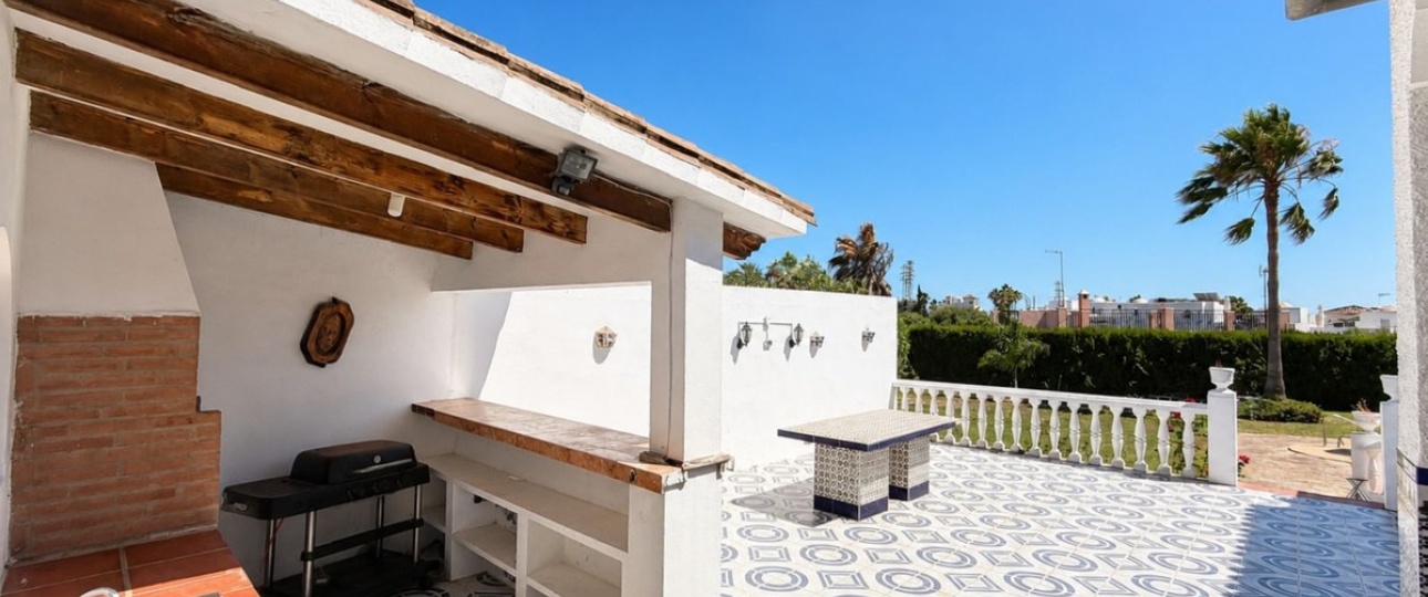 Rynek wtórny - Villa - Estepona - Estepona Centro