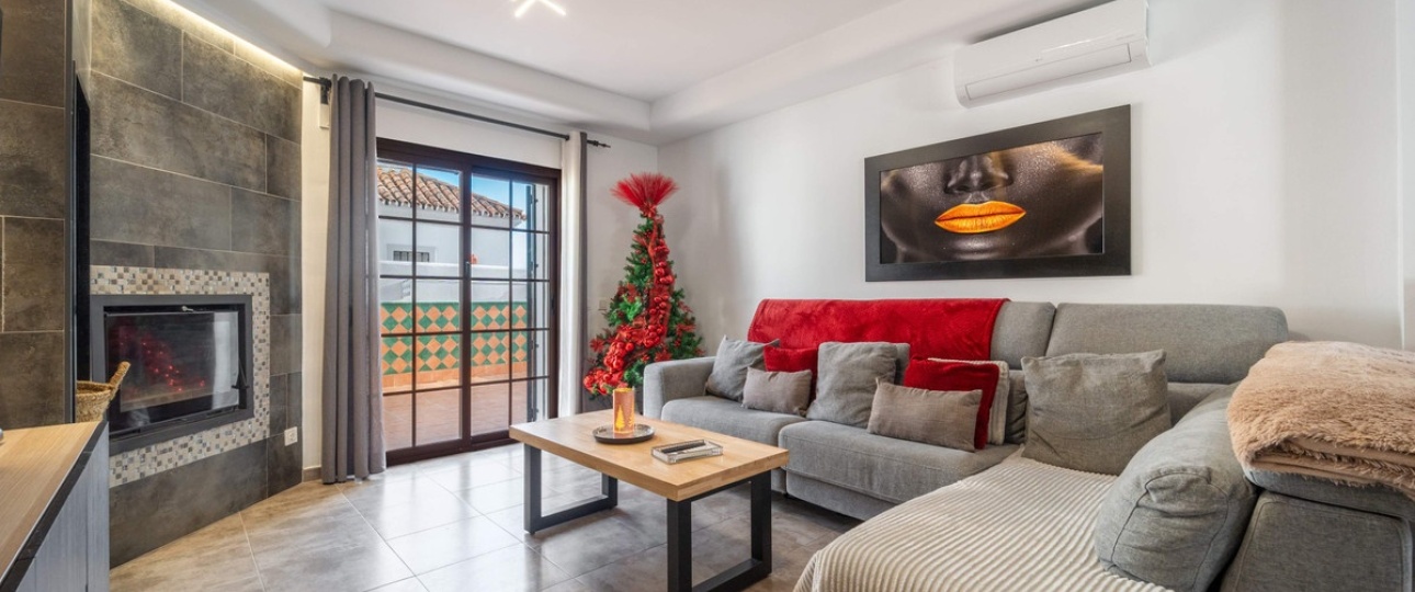 Rynek wtórny - Villa - Estepona - Estepona Centro