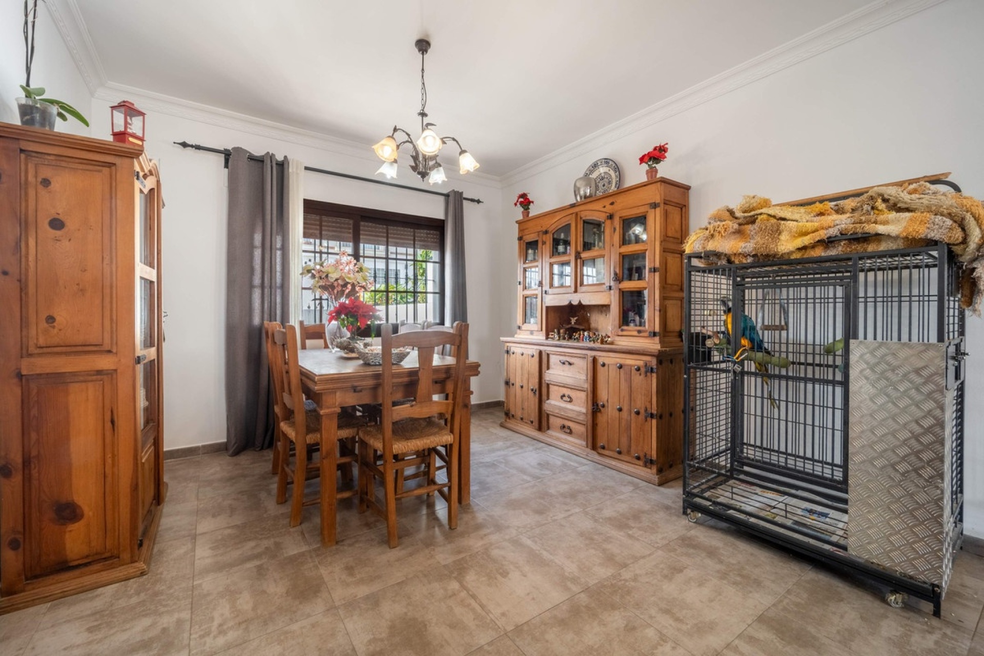 Rynek wtórny - Villa - Estepona - Estepona Centro