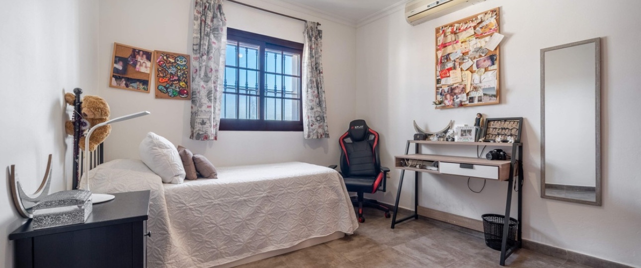 Rynek wtórny - Villa - Estepona - Estepona Centro