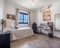 Rynek wtórny - Villa - Estepona - Estepona Centro