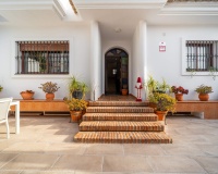 Rynek wtórny - Villa - Estepona - Estepona Centro