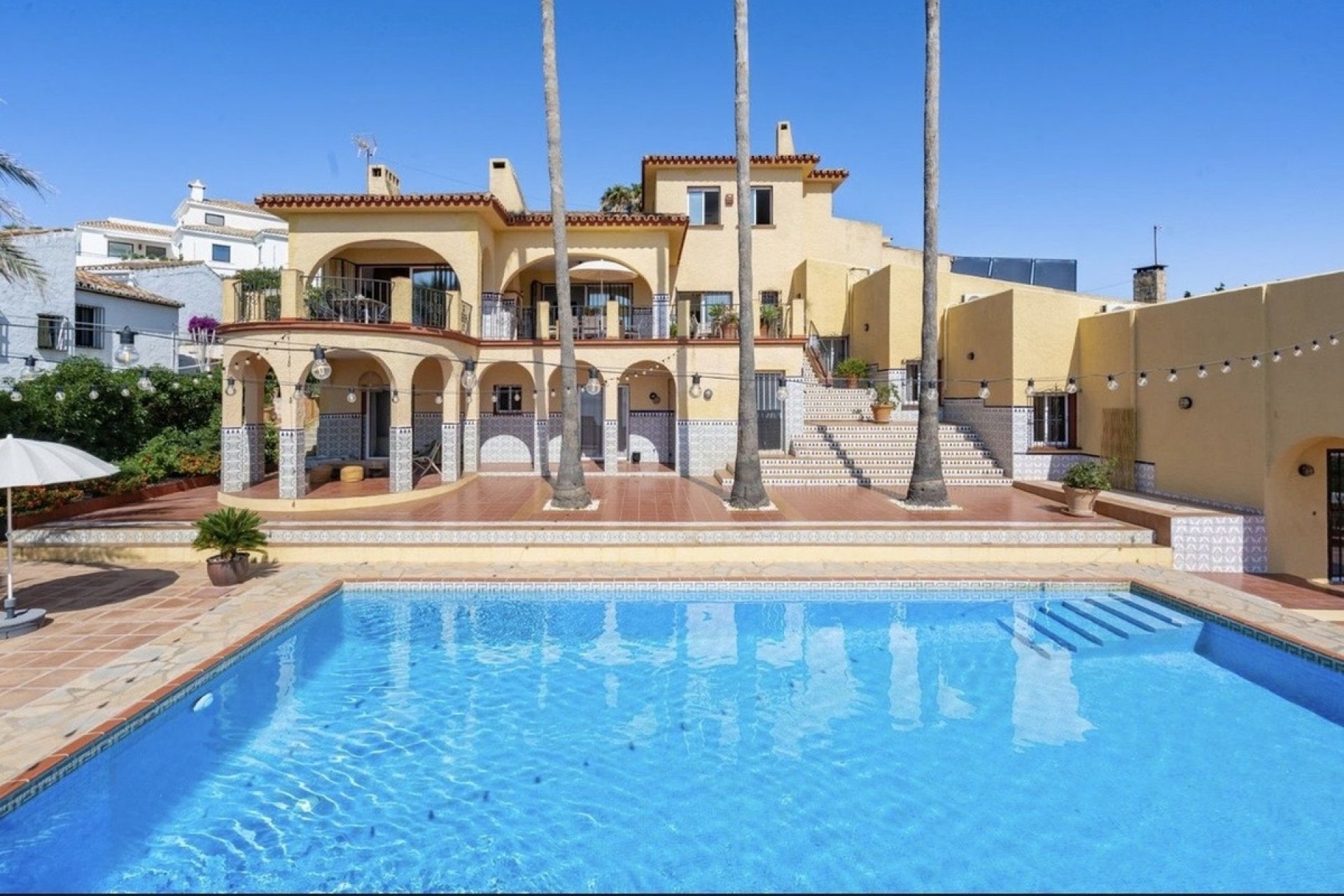Rynek wtórny - Villa - Estepona - Estepona Centro