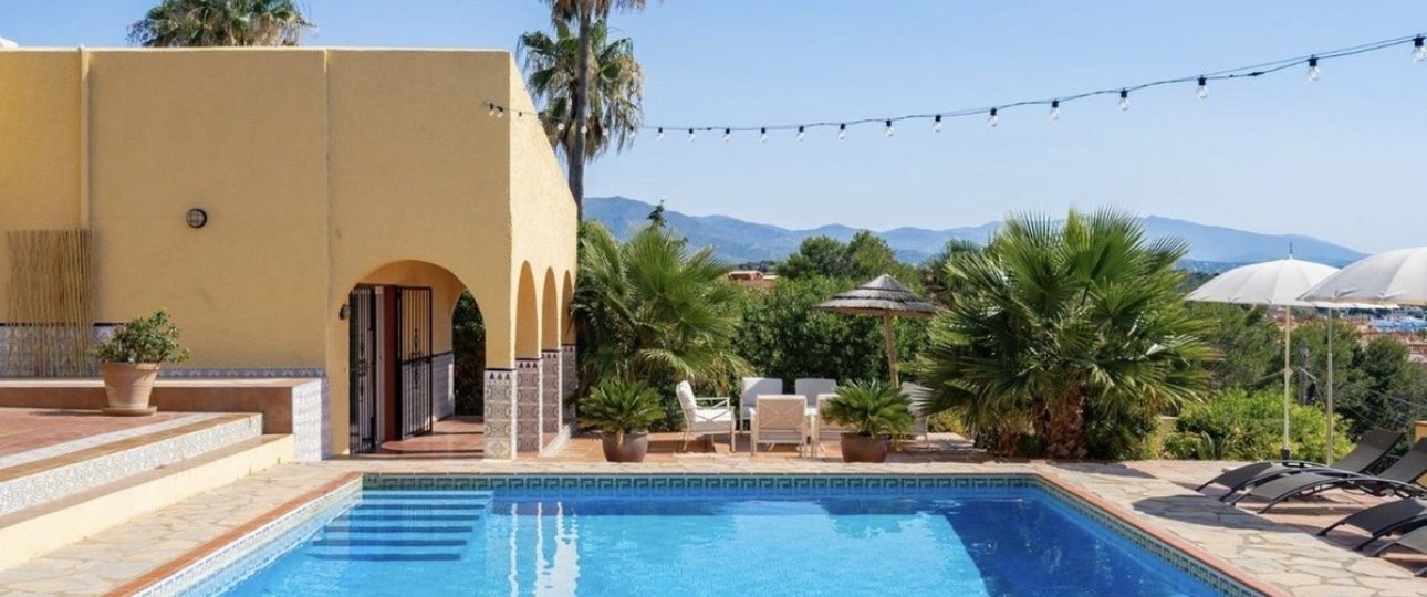 Rynek wtórny - Villa - Estepona - Estepona Centro