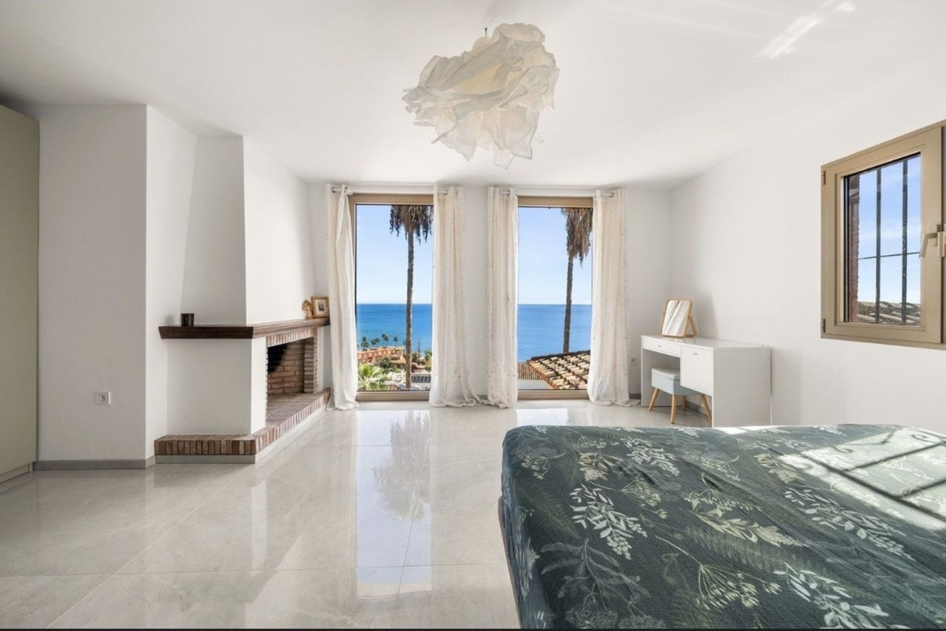 Rynek wtórny - Villa - Estepona - Estepona Centro