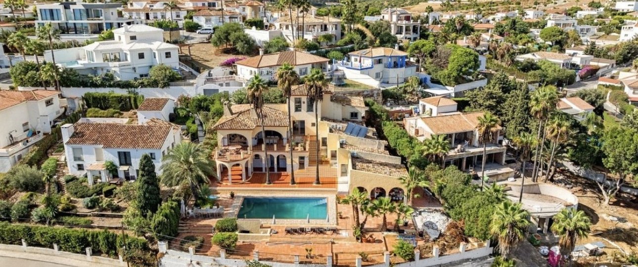 Rynek wtórny - Villa - Estepona - Estepona Centro