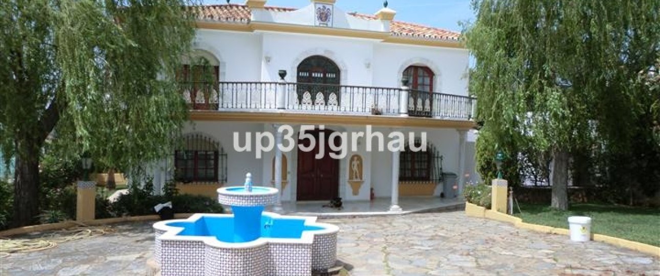 Rynek wtórny - Villa - Estepona - Estepona Centro