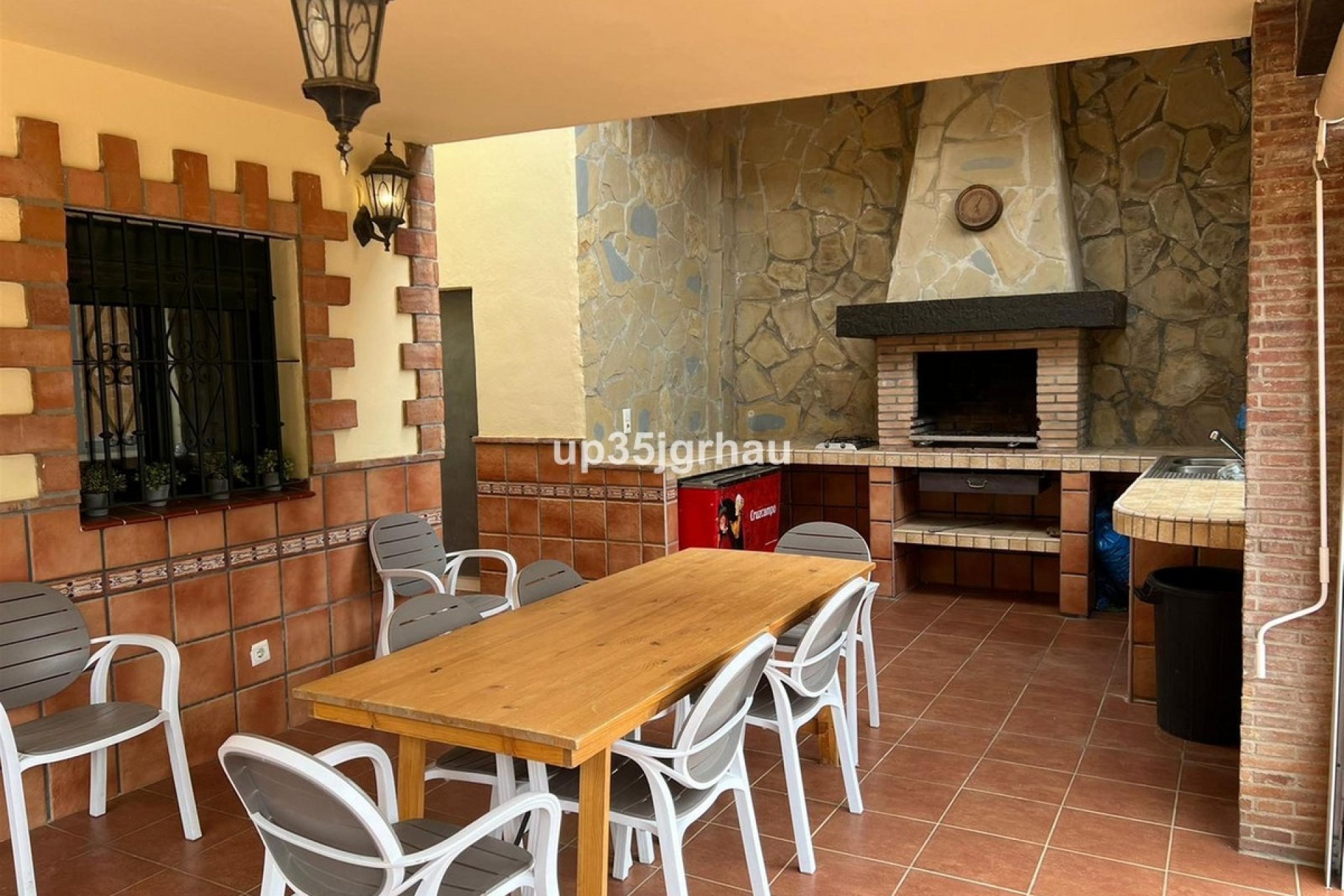 Rynek wtórny - Villa - Estepona - Estepona Centro