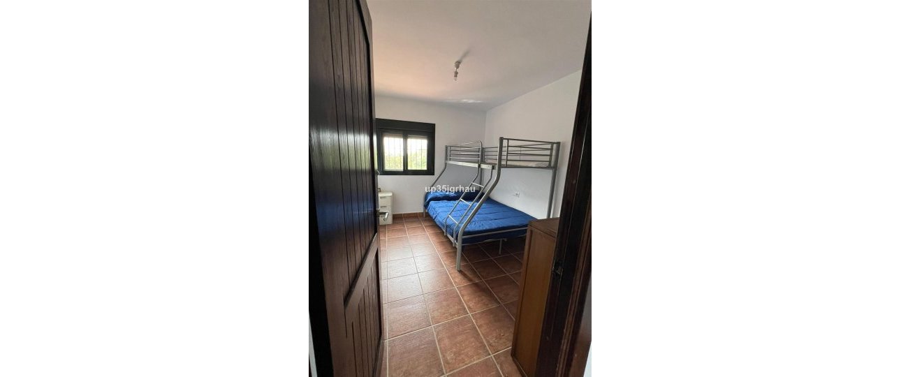 Rynek wtórny - Villa - Estepona - Estepona Centro