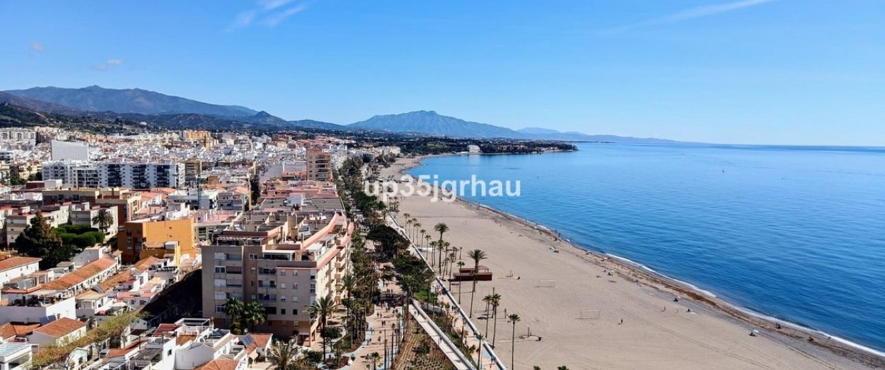 Rynek wtórny - Villa - Estepona - Estepona Centro